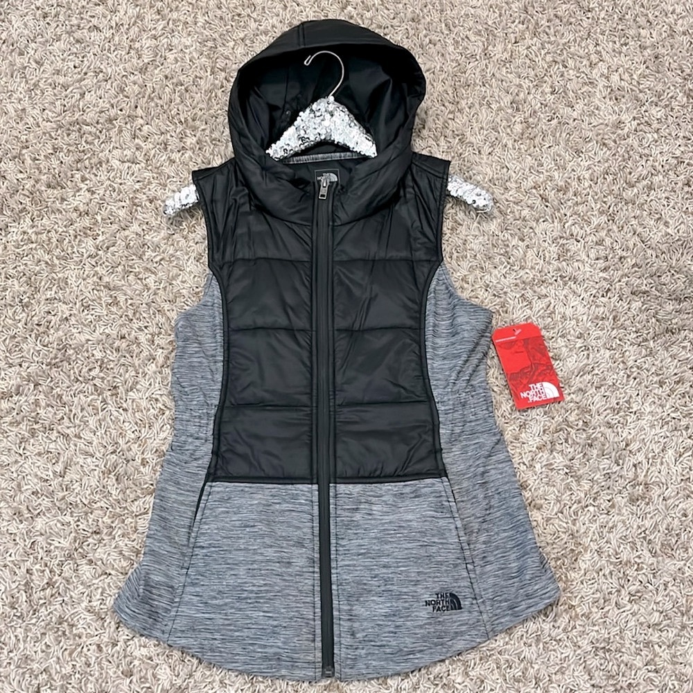 The North Face Pseudio Women’s Vest, NWT Size Small.